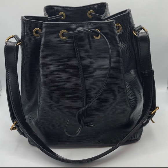 Louis Vuitton black Epi Drawstring Bucket Bag - Picture 1 of 8